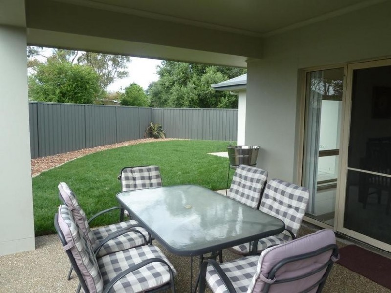 2/45 Ferrers Street, Mount Gambier SA 5290