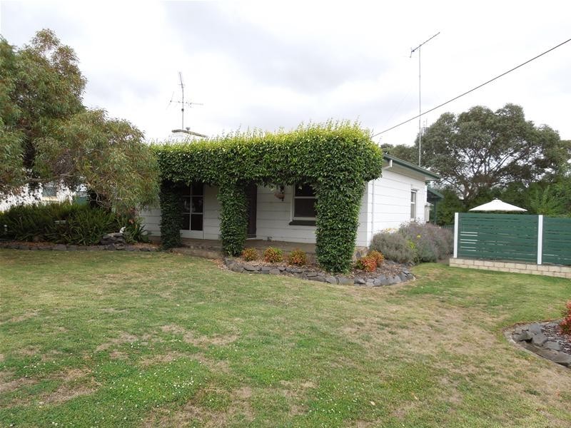 8 Coorara Avenue, Mount Gambier SA 5290