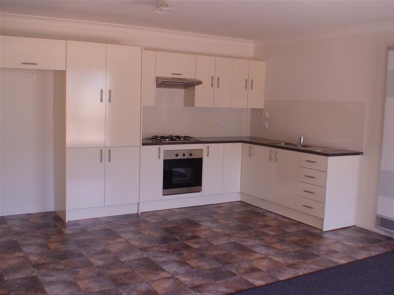 8/1 Carapook Street, Mount Gambier SA 5290