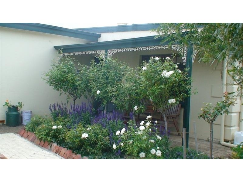 35 Jubilee Highway West, Mount Gambier SA 5290