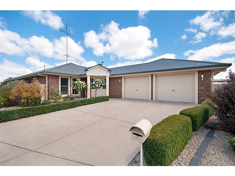 13 Chantilly Place, Mount Gambier SA 5290