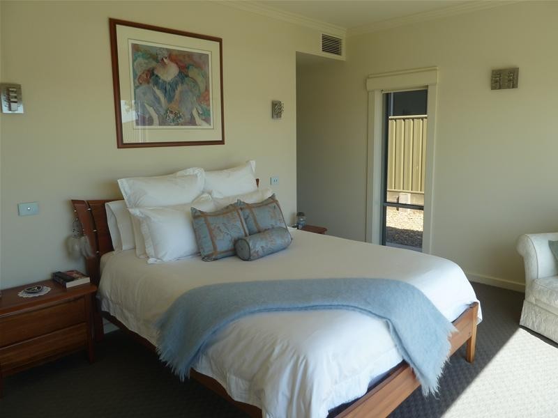 4 Greenridge Drive, Mount Gambier SA 5290