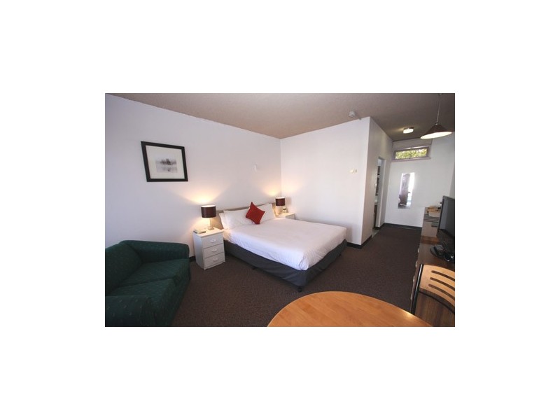 96 Jubilee Highway East, Mount Gambier SA 5290