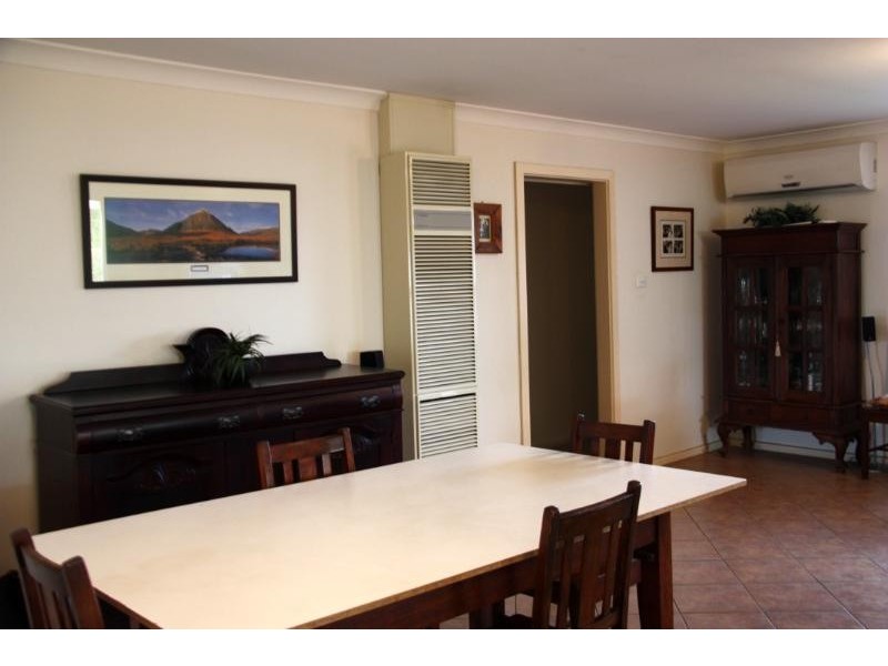 17 Woodcrest Close, Mount Gambier SA 5290