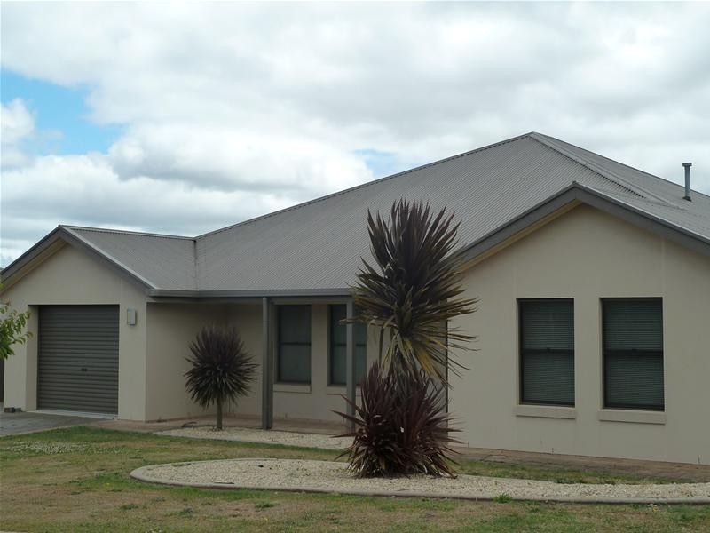 3 Friendswood Place, Mount Gambier SA 5290