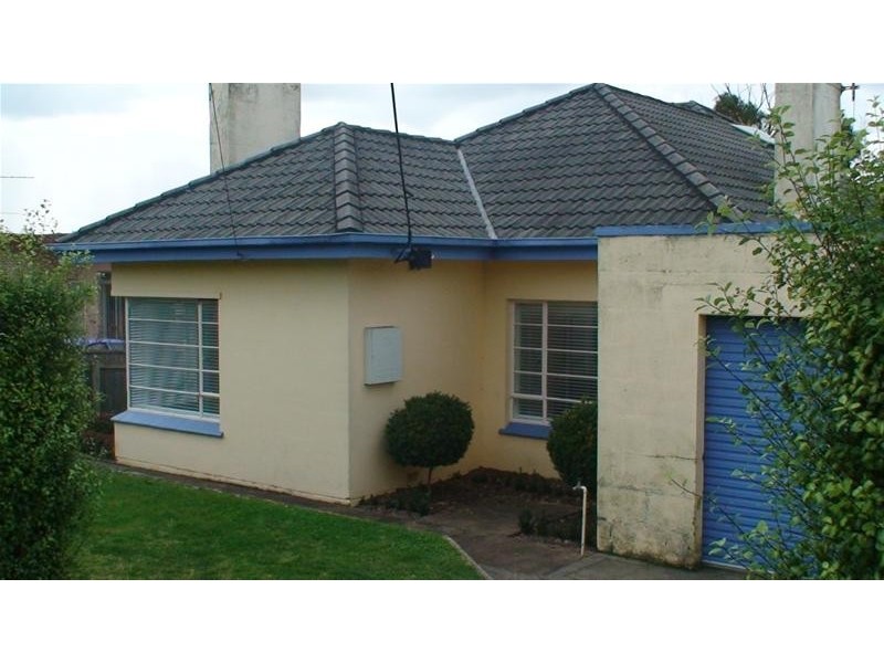 33 Gwendoline Street, Mount Gambier SA 5290