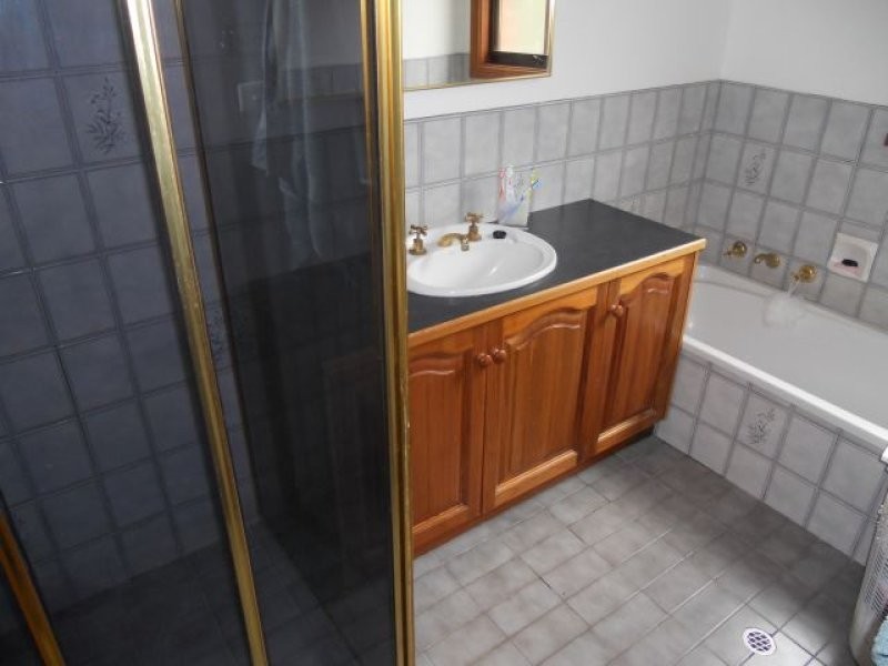 20 Tenison Drive, Mount Gambier SA 5290