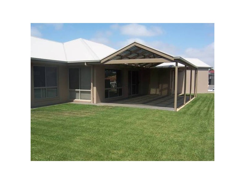 35 BLUEBELL DR, Mount Gambier SA 5290