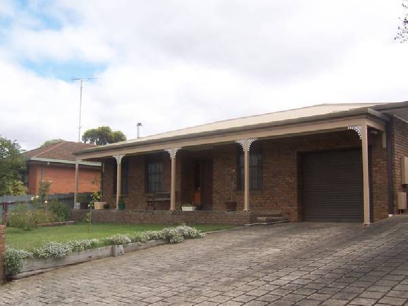 39 TOLMIE STREET, Mount Gambier SA 5290