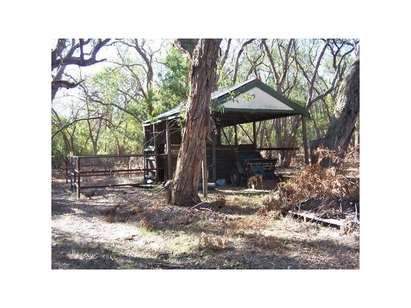 10 Warreanga Road, Caroline SA 5291