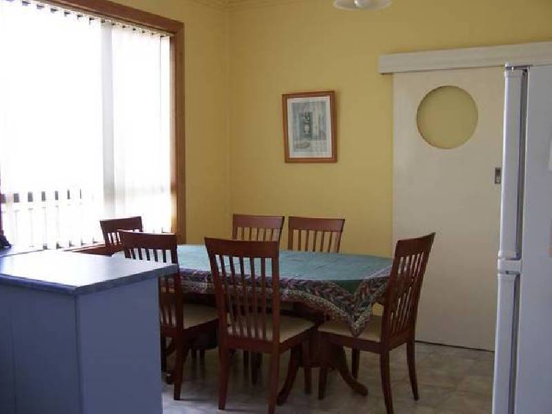 10 SINCLAIR STREET, Mount Gambier SA 5290