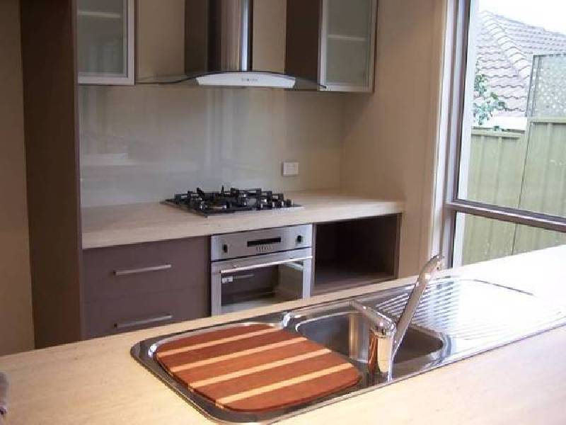 OLD KENT COURT, Mount Gambier SA 5290