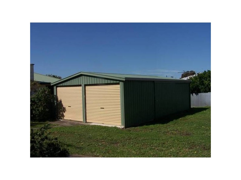 37 Lake Terrace East, Mount Gambier SA 5290