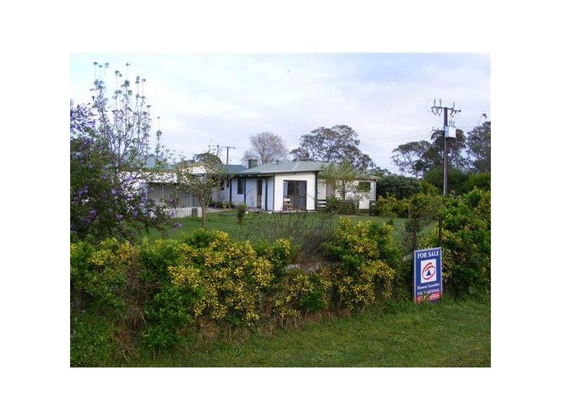 01 Crowe Street, Kalangadoo SA 5278