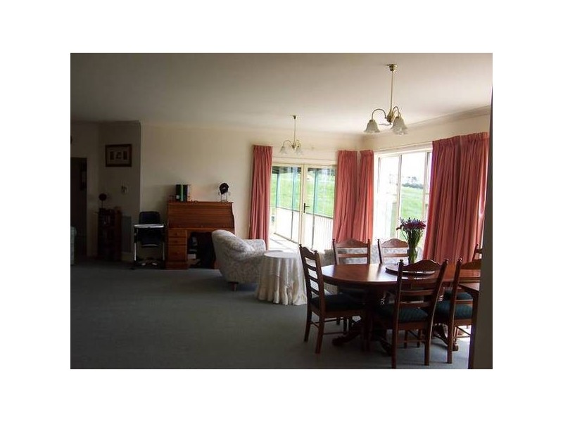 19 Berkefeld Road, Mount Schank SA 5291