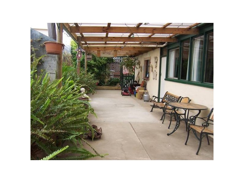 76 Penola Road, Mount Gambier SA 5290