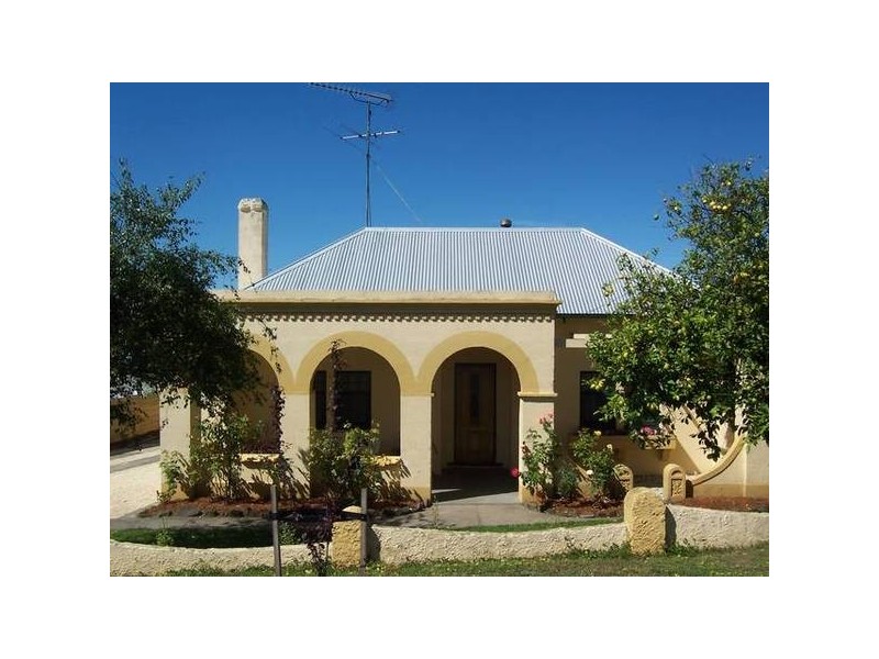 11 AGNES STREET, Mount Gambier SA 5290