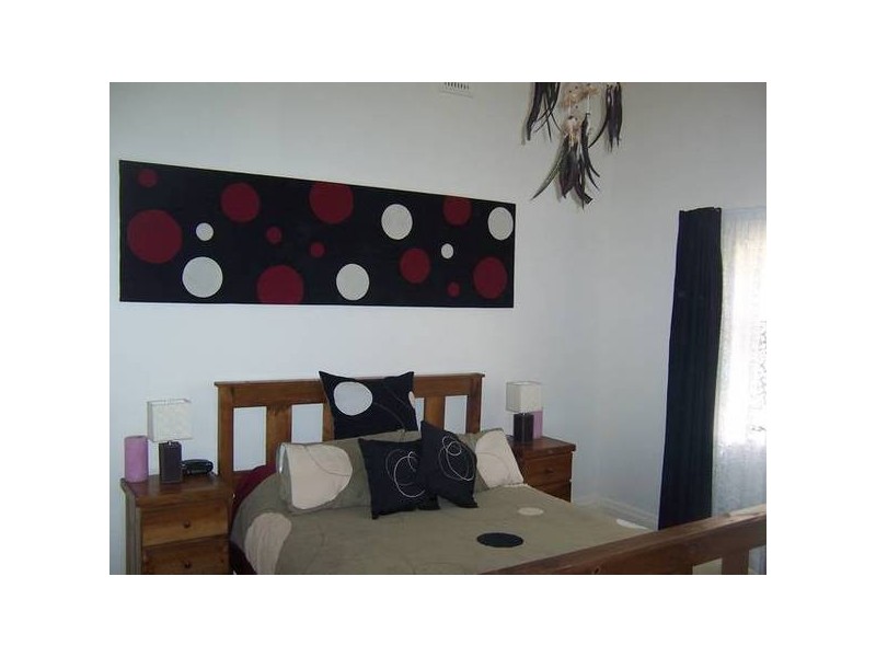 11 AGNES STREET, Mount Gambier SA 5290