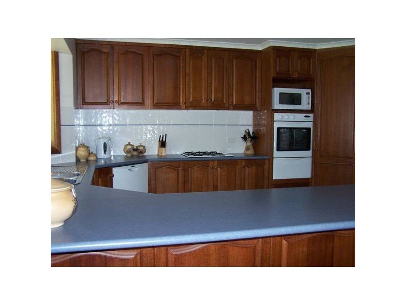 10 WARREANGA ROAD, Mount Gambier SA 5290