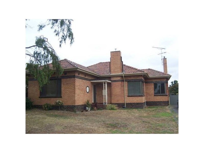 13 QUEENS AVENUE, Mount Gambier SA 5290