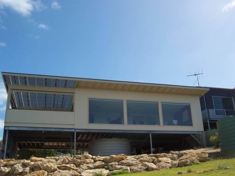 11 MEREDITH STREET, Nelson VIC 3292