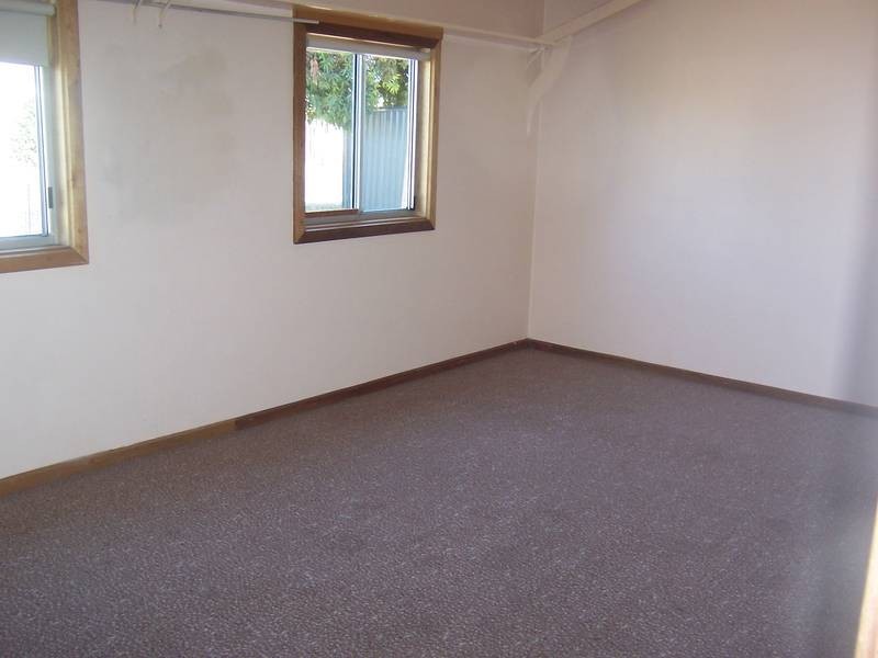 220 COMMERCIAL STREET WEST, Mount Gambier SA 5290