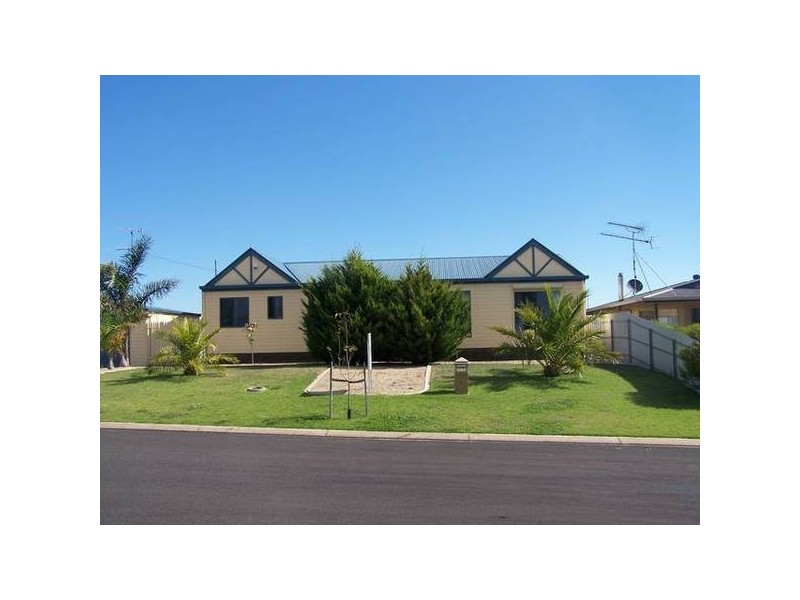 8 TREVORROW STREET, Mount Gambier SA 5290