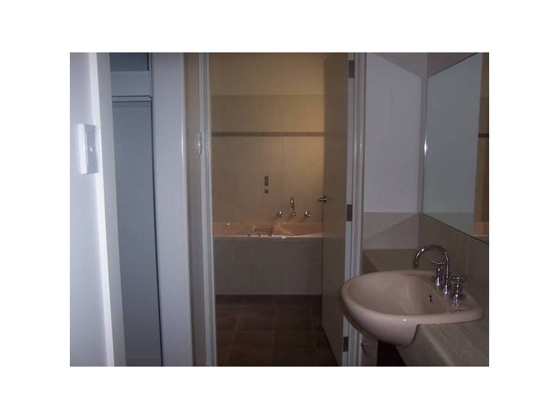 1/8 LAKE TERRACE WEST, Mount Gambier SA 5290