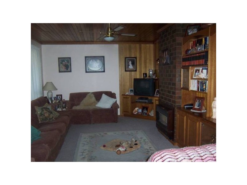 37 TOLMIE STREET, Mount Gambier SA 5290