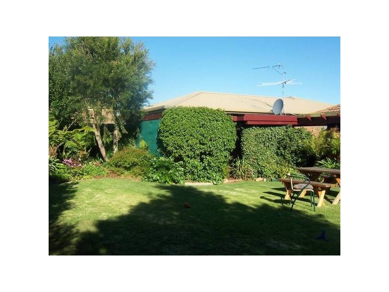 37 TOLMIE STREET, Mount Gambier SA 5290