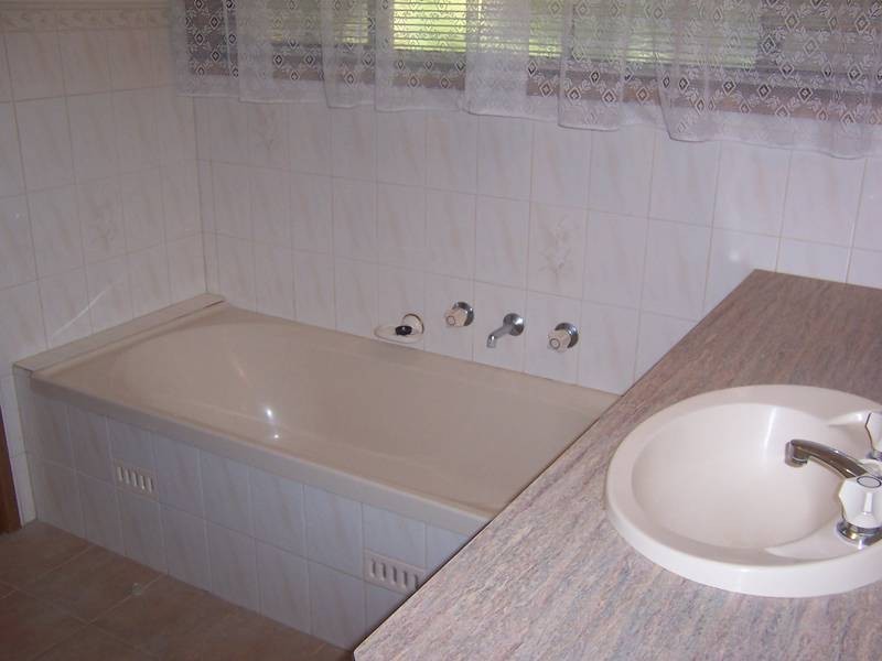 6 MAGNOLIA COURT, Mount Gambier SA 5290