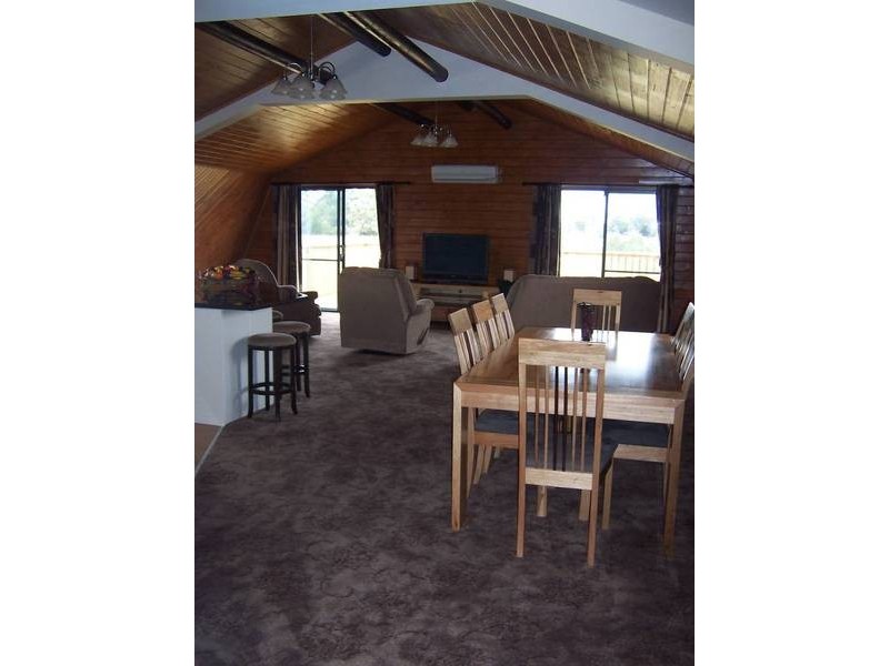 102 MILLICENT ROAD, Kalangadoo SA 5278