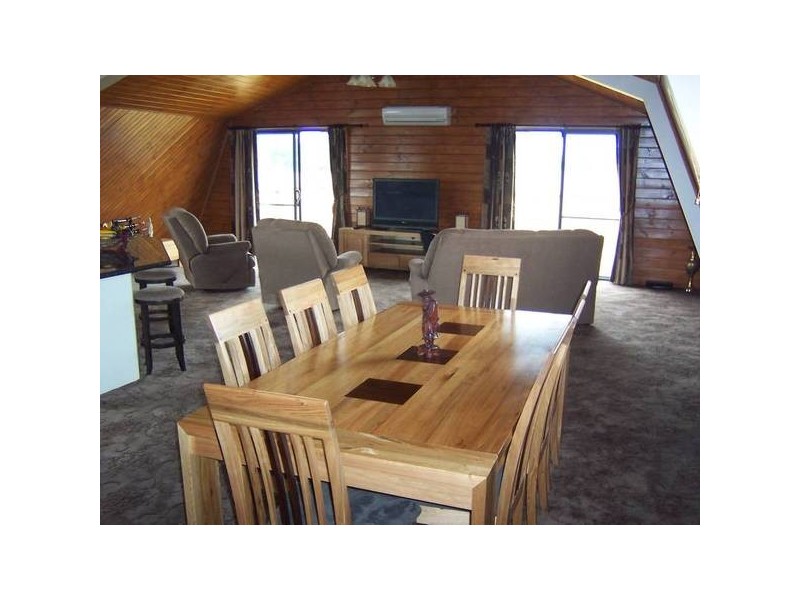 102 MILLICENT ROAD, Kalangadoo SA 5278