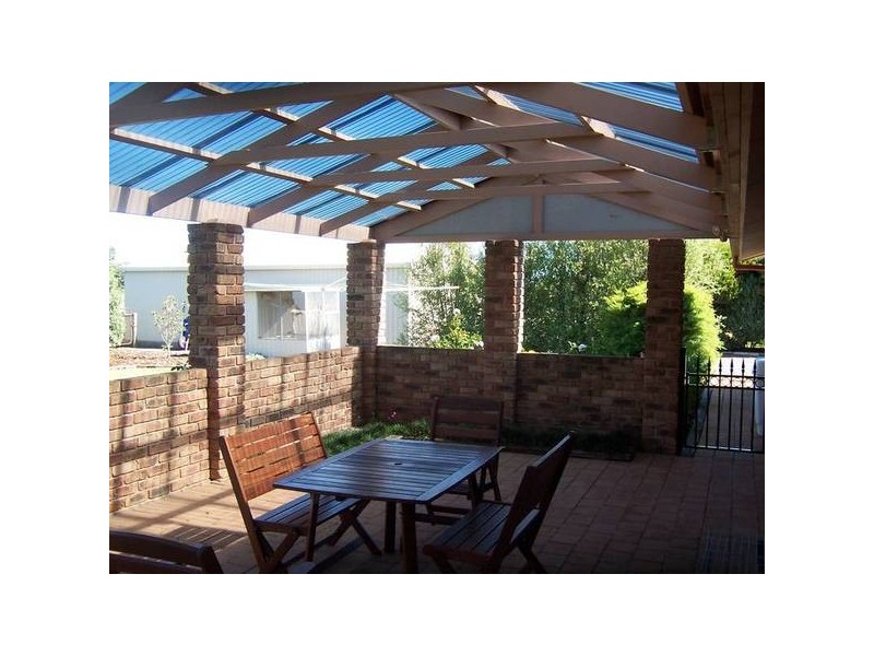 1 HARLEY STREET, Allendale East SA 5291