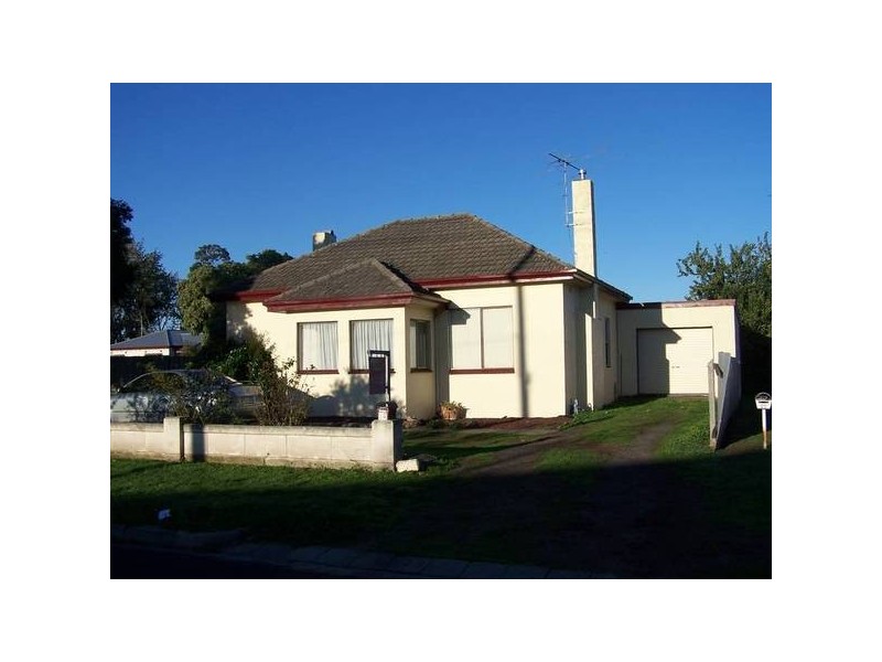 24 EHRET STREET, Mount Gambier SA 5290