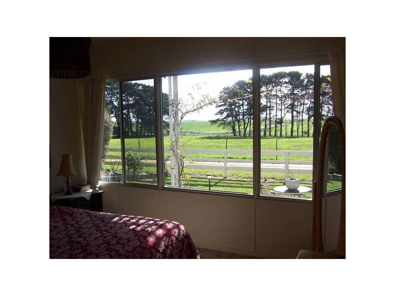 00 ELLIS ROAD, Mount Schank SA 5291