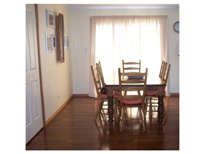 4 HARLEY STREET, Allendale East SA 5291