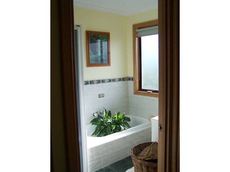 4 HARLEY STREET, Allendale East SA 5291