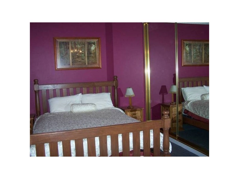 11 SUTTON AVENUE, Mount Gambier SA 5290