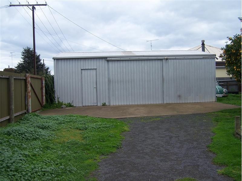 13 Umpherston Street, Mount Gambier SA 5290