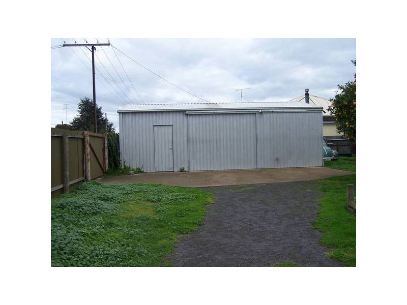 13 Umpherston Street, Mount Gambier SA 5290