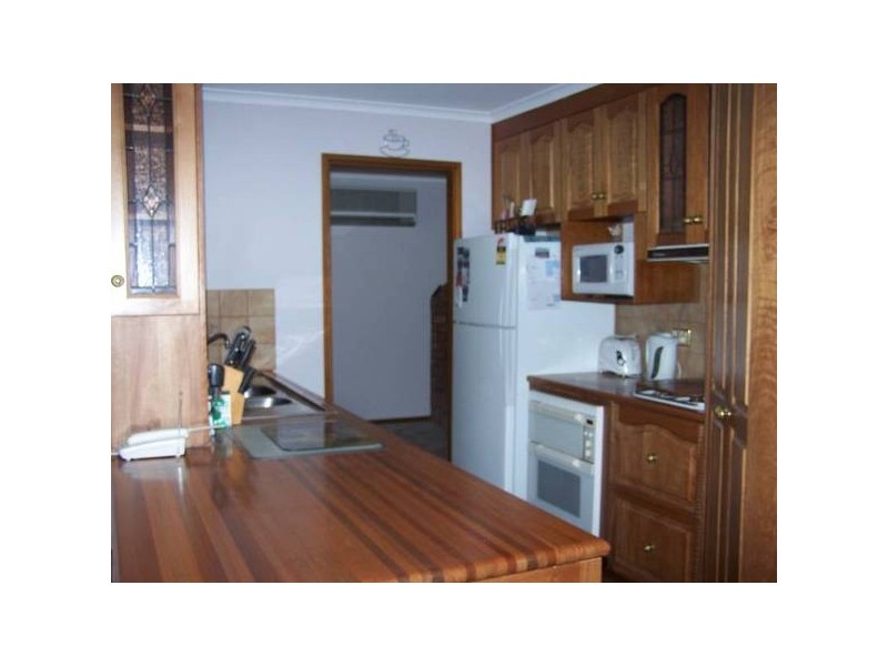 52 CROUCH ST SOUTH, Mount Gambier SA 5290