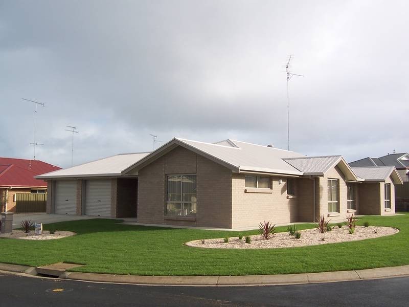 15 LAKEWOOD AVENUE, Mount Gambier SA 5290