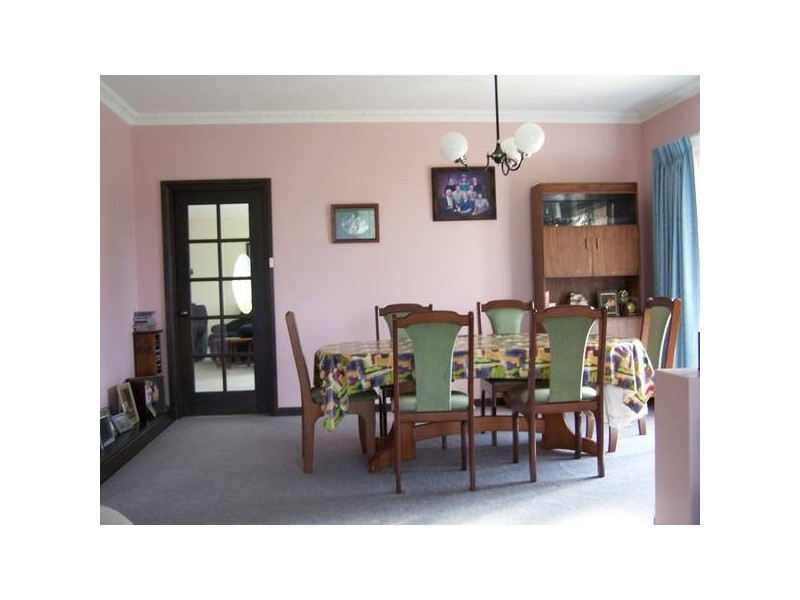 00 EDGE OF TOWN, Mount Gambier SA 5290