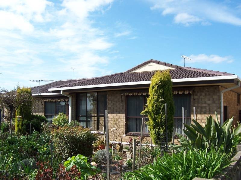 6 RONALD GROVE, Mount Gambier SA 5290