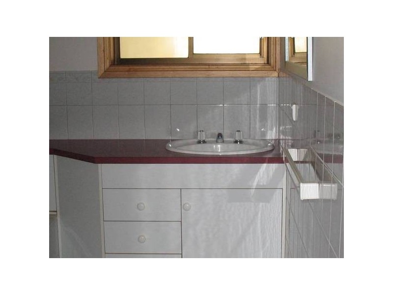 7 Balambool Avenue, Mount Gambier SA 5290