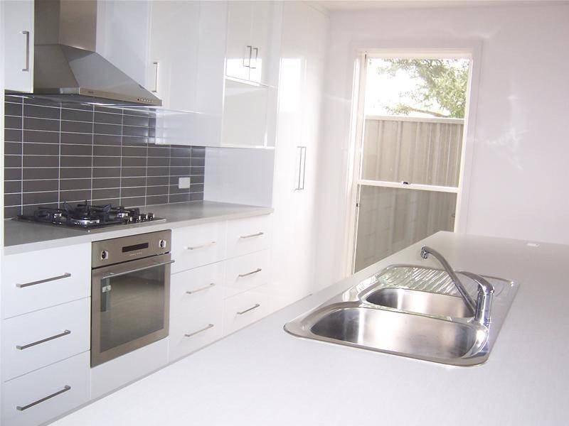 2/48 Wehl Street North, Mount Gambier SA 5290