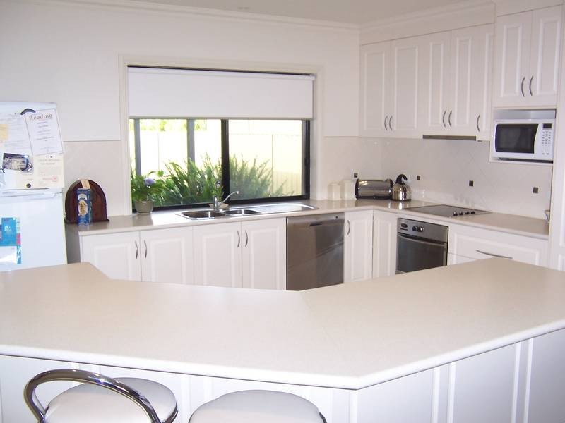 6 DOVER COURT, Mount Gambier SA 5290