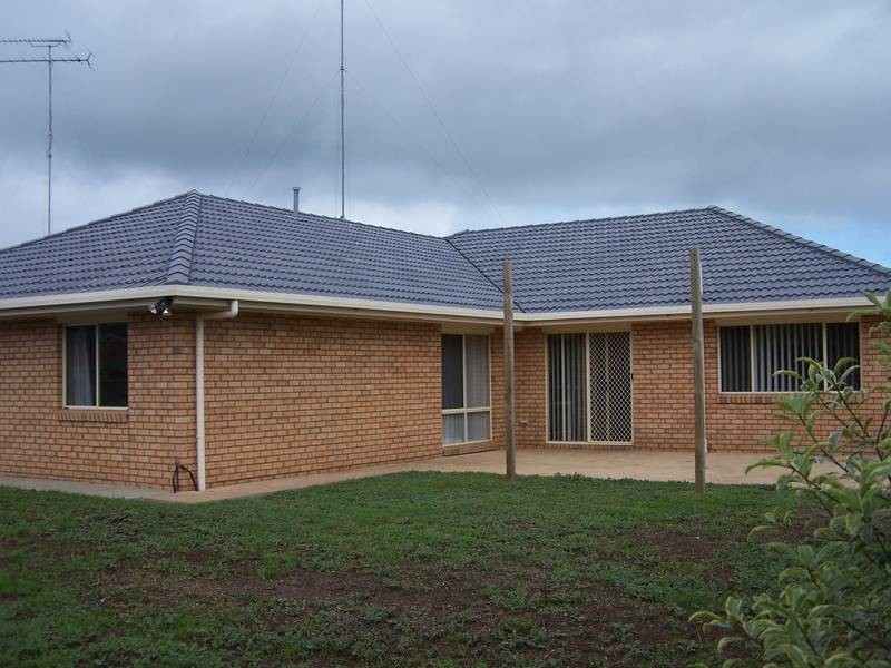 4 CHANTILLY PLACE, Mount Gambier SA 5290