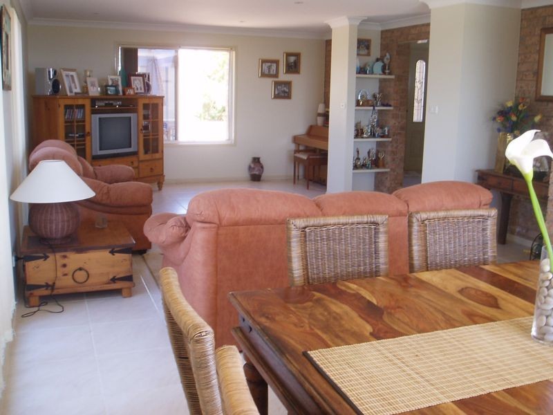 1506 Ocean Drive, Lake Cathie NSW 2445
